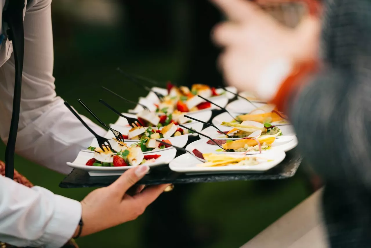 Cairnsplatecraft catering presentation in Melbourne